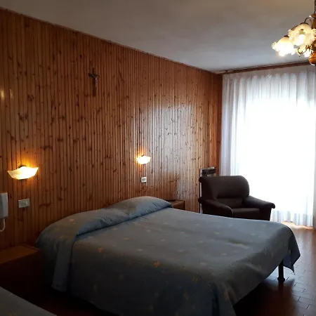 Mazzieri Hotel 2*
